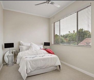 16/14 Merton Street, Ivanhoe VIC 3079 - Photo 5