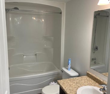 For Lease - 32 Elmsdale Drive Unit# 3B, Kitchener, Ontario - Photo 5