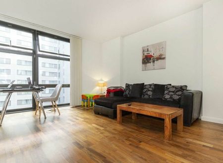 South Quay Square Canary Wharf, E14 - Photo 2