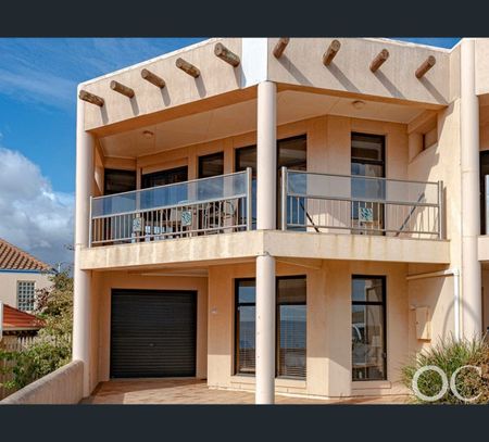 72 Esplanade, Christies Beach, SA 5165 - Photo 5