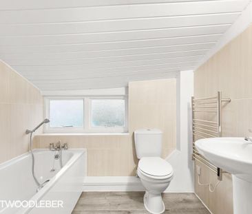 3 bedroom apartment to rent - Photo 4