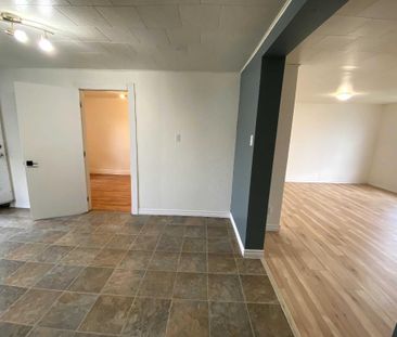 3 1/2 appartement dans quartier St-Sauveur ville de Québec - Photo 4