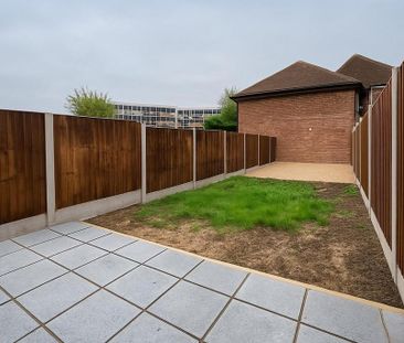 2 bedroom maisonette to rent - Photo 6