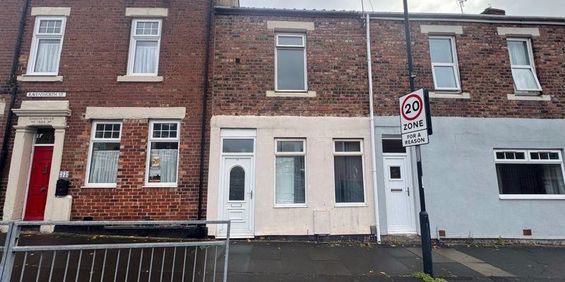 2 bedroom terraced house to rent - Photo 3