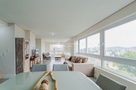 Apartamento com 4 quartos e 207m² para alugar em Rio Branco, Porto Alegre. - Photo 3