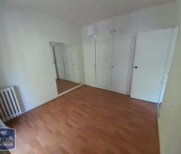 Location Appartement 2 pièces 40m² BOURGES 18000 - Photo 2