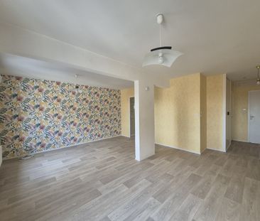 Location Appartement 2 pièces 60m² ST OMER 62500 - Photo 4