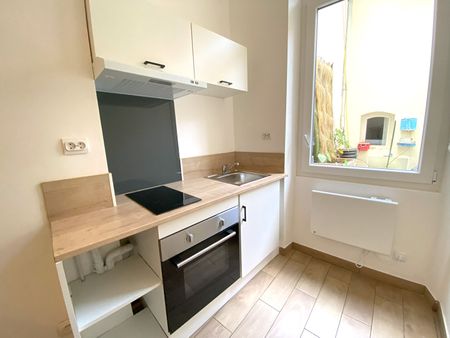 Appartement T1 Marseille 01 à louer - Photo 3