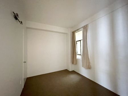 Renovated Character Apartment - Photo 3