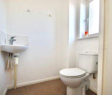 2 bedroom Town House to let - Photo 1
