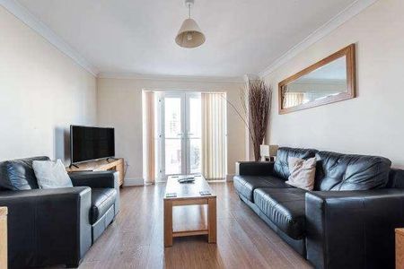 Market Street, Bracknell, RG12 - Photo 2