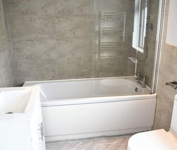 6 bedroom terraced house to rent - Photo 6