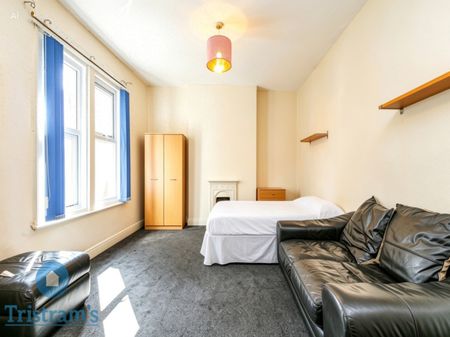 1 bed Shared House for Rent - Photo 3
