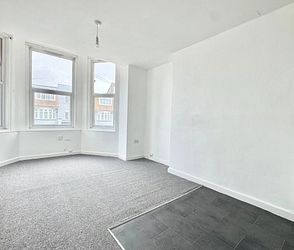 Surrey Road, Margate, CT9 2LA, Kent - Photo 2