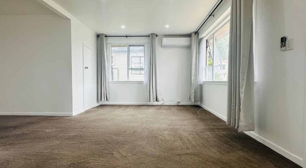 SPACE, COMFORT, LOCATION AND FRESHLY RENOVATED - Photo 1