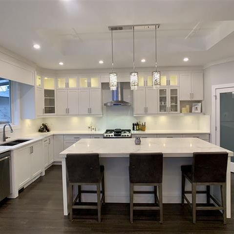 Gorgeous Home in the Heart of Willoughby Heights! - Photo 1