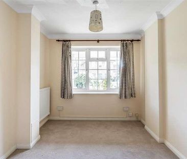 Bromford Close, Hurst Green, Oxted, RH8 - Photo 5