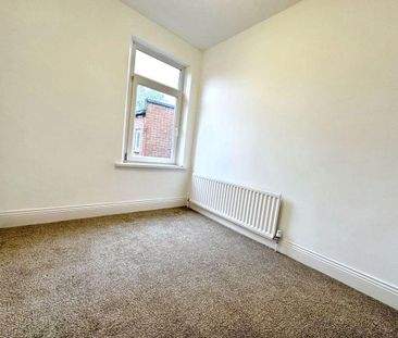 3 bed upper flat to rent in DH4 - Photo 5