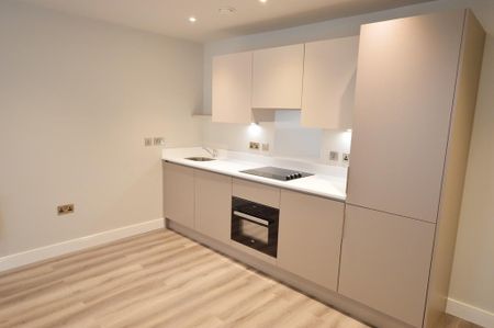 1 bedroom apartment to rent - Photo 2