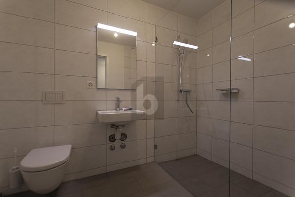 MODERN, BRIGHT FOR FAMILIES & EXPATS - Foto 1