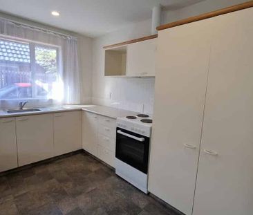 Sunny, Secure & Convenient in Antigua Street - Photo 3