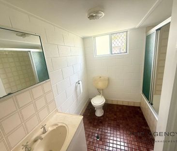 In convenient location & Recently Painted - Photo 6