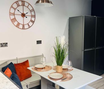 Beautifully presented property promoting modern living - Foxhall Ro... - Photo 1