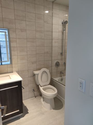 For Lease - 8 Cumberland Street Unit# 1303, Toronto, Ontario - Photo 4