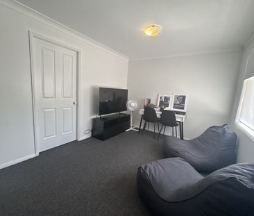 5/5a Boldon Close, 2290, Charlestown - Photo 1