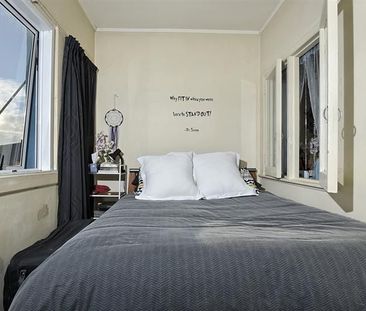 City fringe location - In the heart of Sandringham - Photo 5