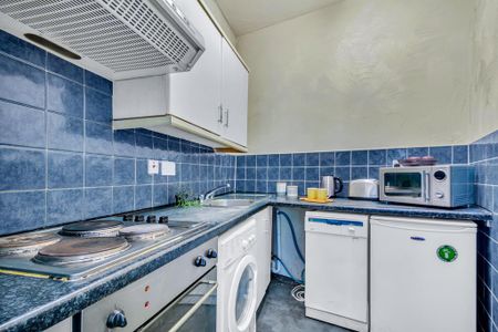 1 bedroom flat to rent - Photo 5