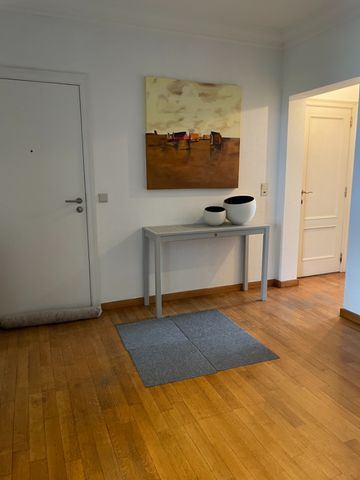 DRIE SLAAPKAMER APPARTEMENT m/z autostandplaats - Photo 3