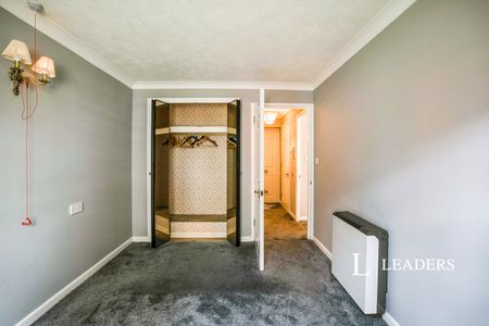 1 bedroom apartment to rent Fairfield Path, Croydon, CR0 - Photo 2