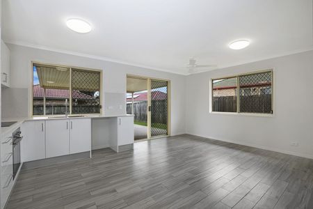 Affordable Newly Renovated - 4 Bedroom Family Home - Photo 5