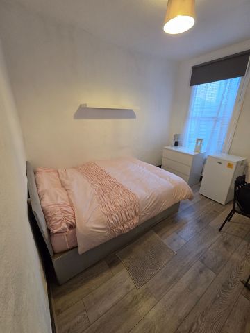 Room in a Shared House, Roseberry Gardens, N4 - Photo 5