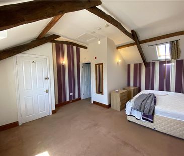 2 bedroom semi-detached house to rent - Photo 5