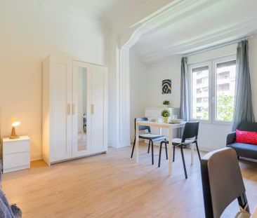 Carrer d'Honorat Juan, Valencia, Valencian Community 46007 - Photo 4