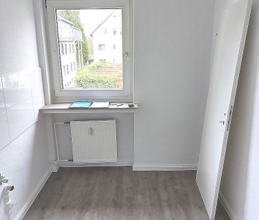 Renovierte 3 Zimmer in der 1. Etage wartet auf Sie - Foto 3