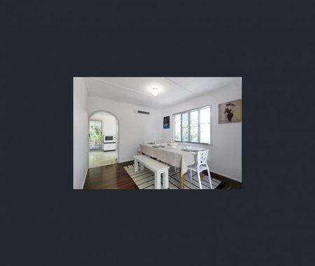 Spacious Home in Prime South Mackay - Photo 3