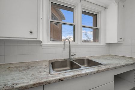 For Lease - 131 Dagmar Avenue Unit# 2, Vanier and Kingsview Park, Ontario - Photo 4