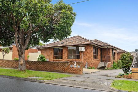 1/1 Broadhurst Avenue, Reservoir - Photo 2