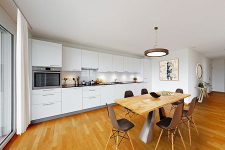 Architecture meets quality of life Apartment with style in a quiet location - Photo 2