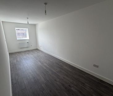 Gold Street - Photo 4