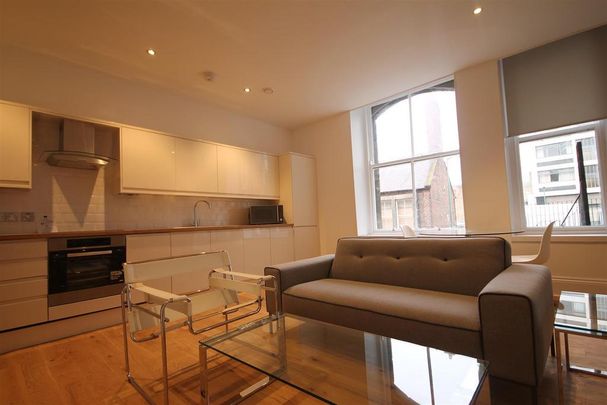 3 bedroom apartment to rent - Photo 1