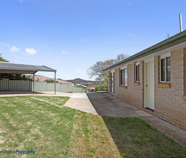 SPACIOUS 4 BEDROOMS WITH ELEVATED VIEWS! - Photo 5
