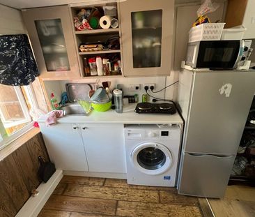 Studio Flat, Midhurst Avenue, CR0 - Photo 4