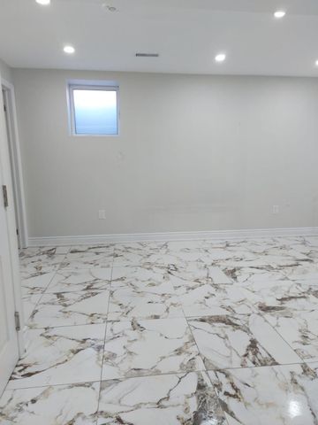 For Lease - 36 Cyclone Trail, Brampton, Ontario - Photo 4