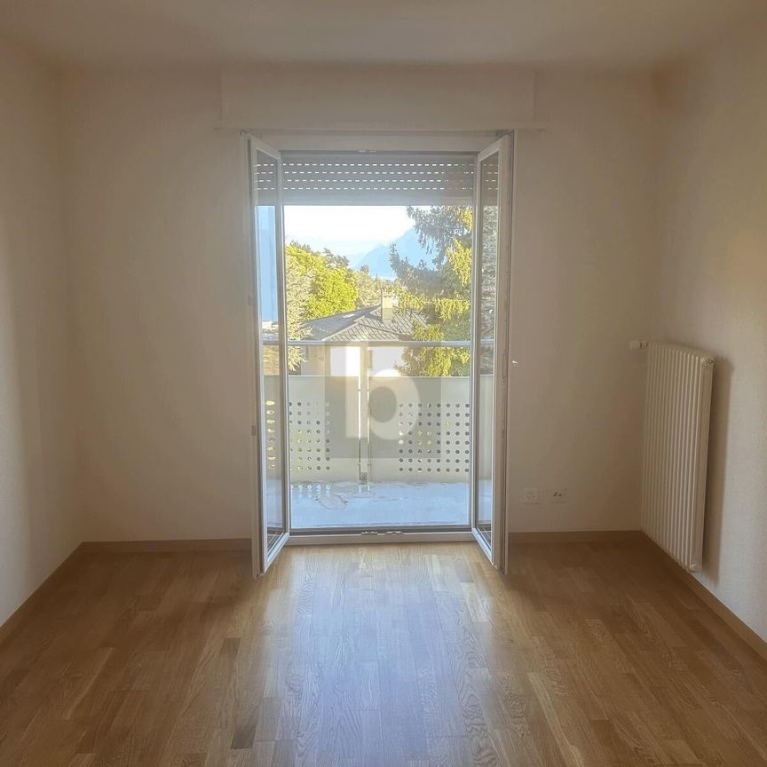 MAGNIFIQUE VUE SUR LE LAC - Photo 1