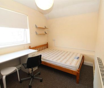 1 bedroom private hall to rent - Photo 1