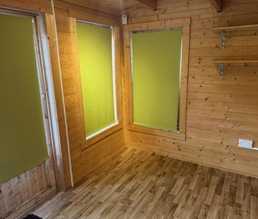 2 bedroom detached house to rent - Photo 4